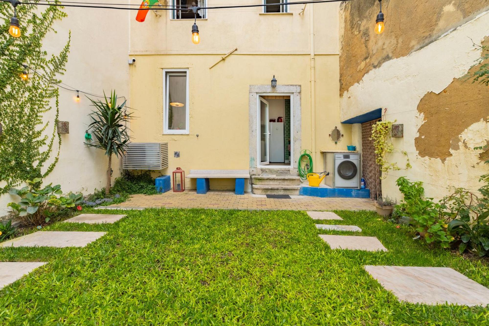 Lisbon Intendente Terrace Apartment With Bbq Екстериор снимка