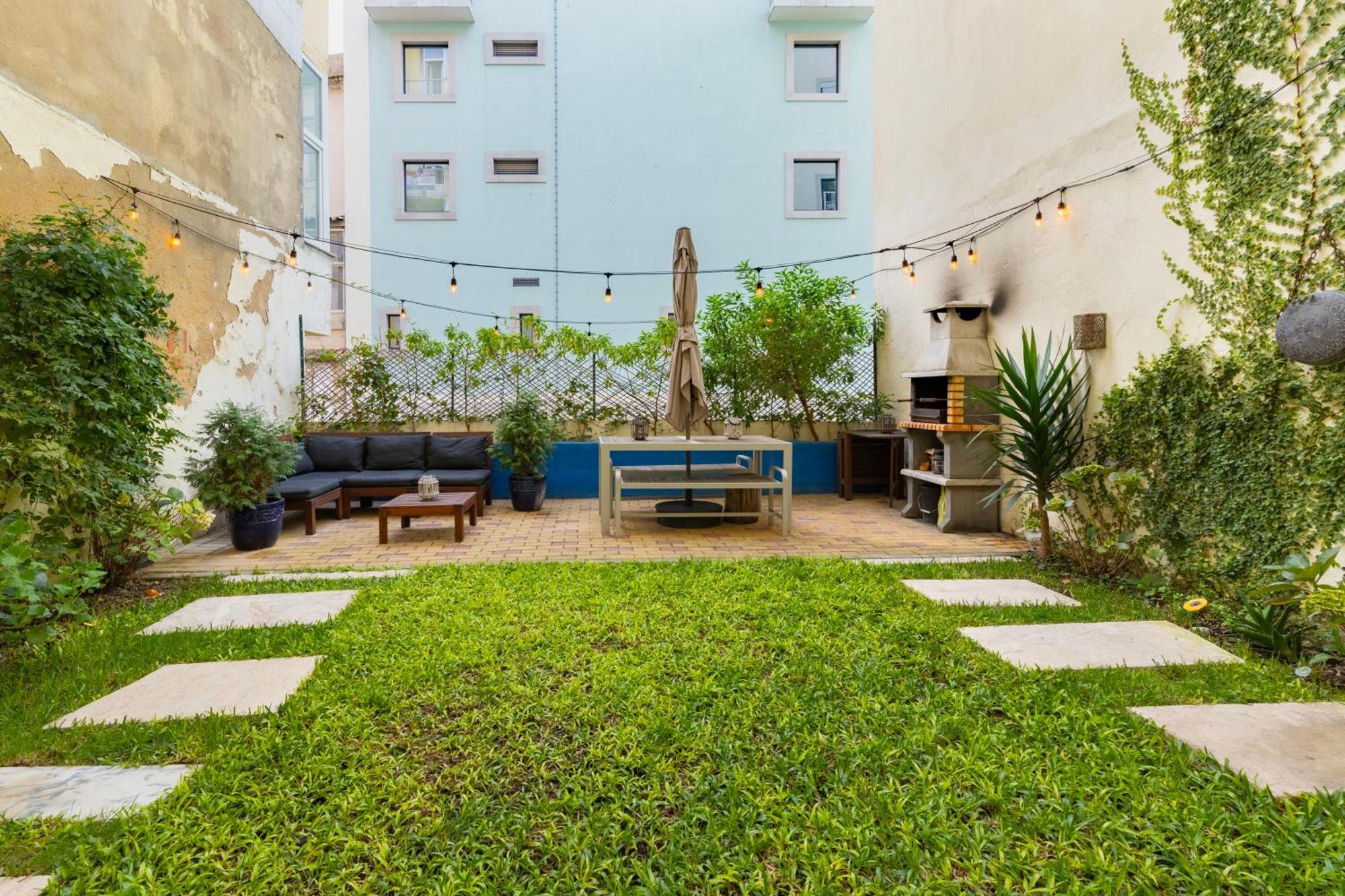Lisbon Intendente Terrace Apartment With Bbq Екстериор снимка